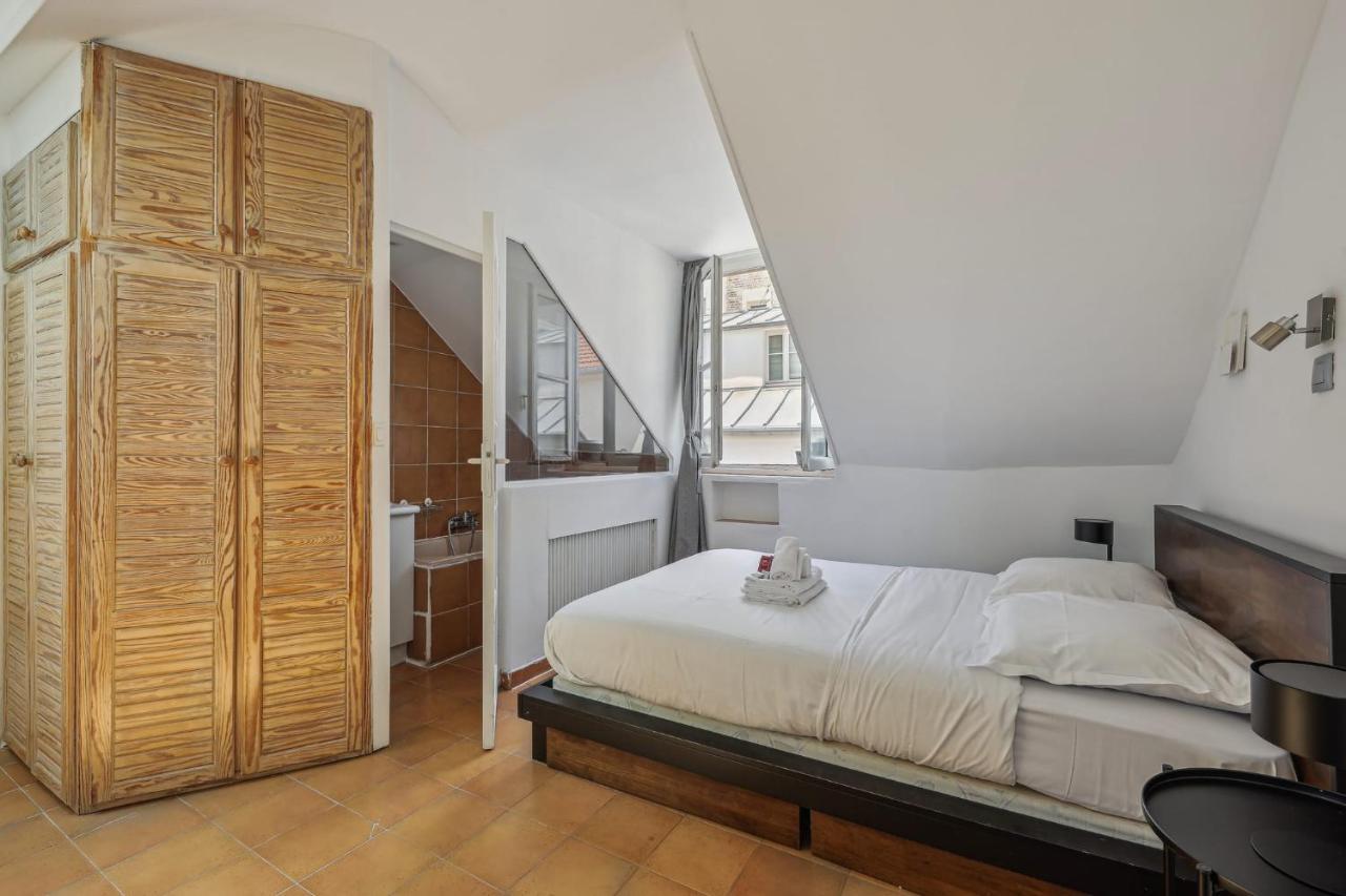 City Apartment In The Heart Of Latin Quarter Париж Екстериор снимка